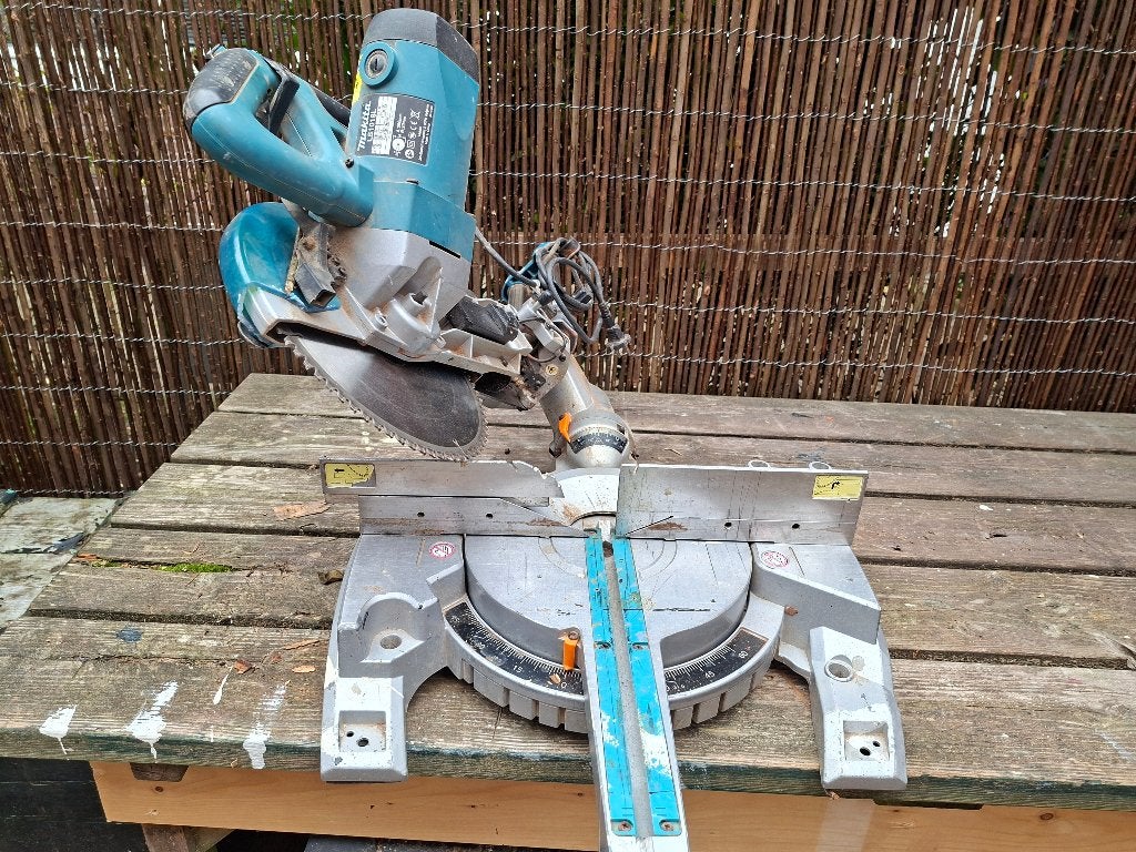 Makita LS1018L Afkortzaag - Gebruikt