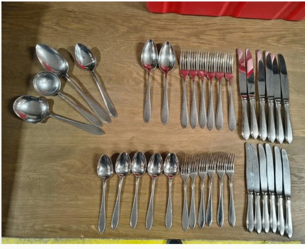 Gero Zilmeta puntfilet messen vorken lepels opschepbestek, Ophalen