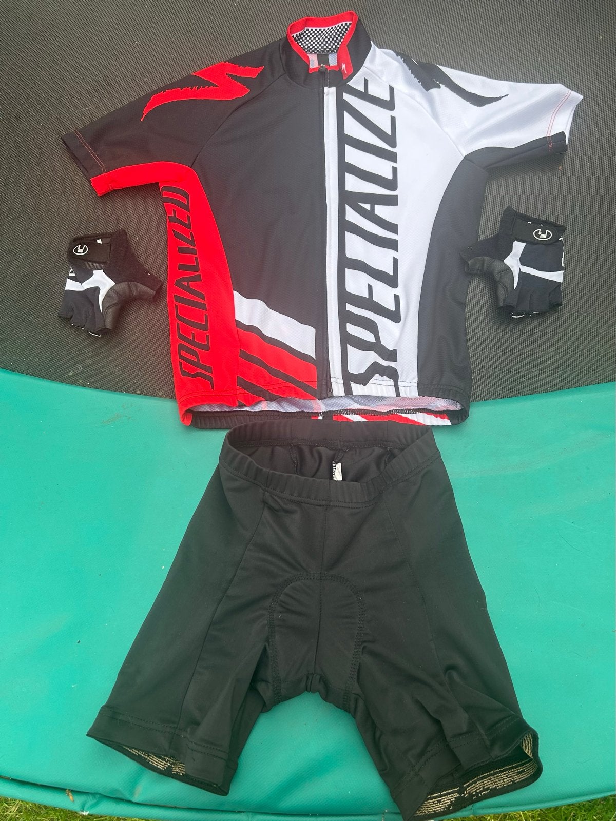 Racefiets outfit kind: shirt/broekje/helm/schoenen 39/spd/, Overige merken, Overige materialen, Meer dan 20 versnellingen, Minder dan 49 cm