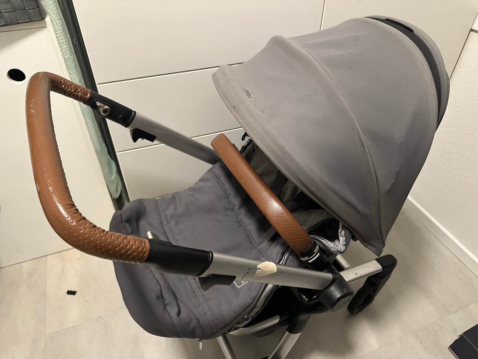 Joolz Hub kinderwagen met reiswieg en zitje, Kinderen en Baby's, Kinderwagens en Combinaties, Overige merken, Gebruikt, Ophalen of Verzenden