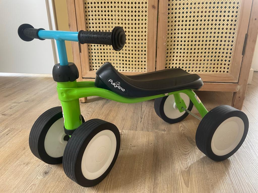 Pukylino loopfiets, groen blauw, dreumes / peuter, Kinderen en Baby's, Speelgoed | Buiten | Voertuigen en Loopfietsen, Ophalen