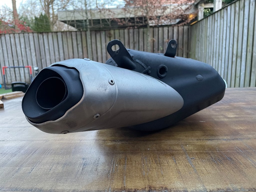Triumph Street Triple 765 originele uitlaat, Ophalen of Verzenden