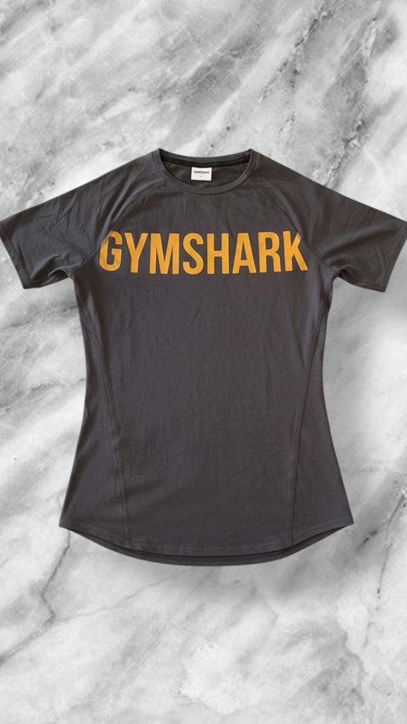 Gymshark Muscle Fit T-Shirt size s Athletic Fit, Kleding | Heren, Sportkleding, Fitness, Verzenden, Geel, Nieuw