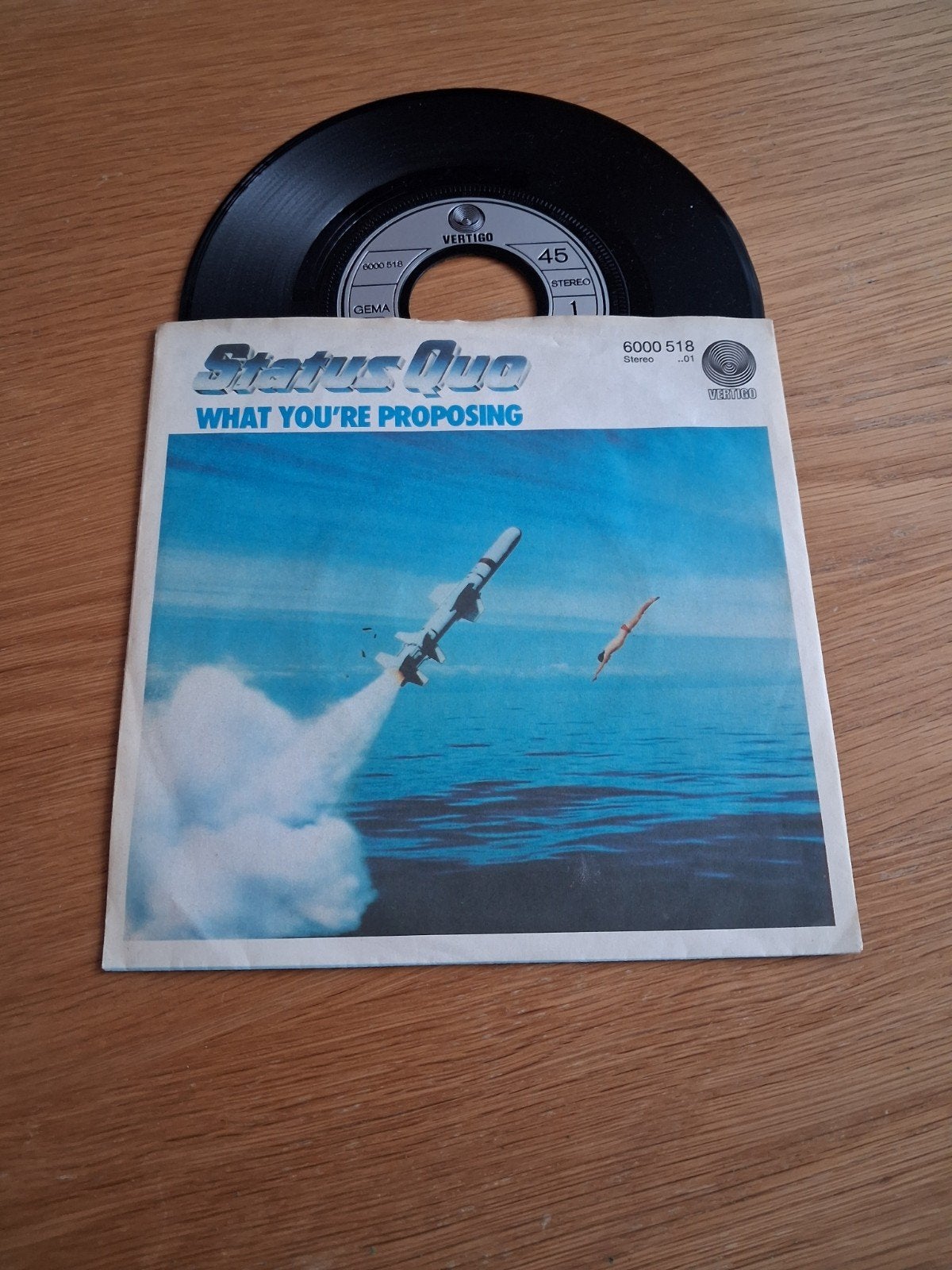 STATUS QUO MOOIE SINGLE, Ophalen of Verzenden