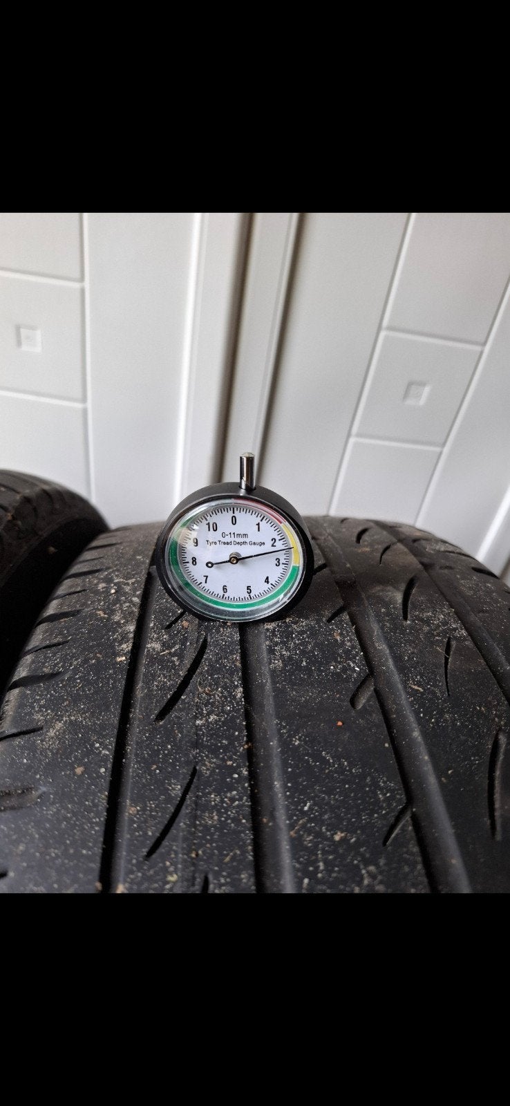Alfa Romeo 17 inch velgen met Pirelli zomerbanden, Auto-onderdelen, Banden en Velgen, Ophalen, Gebruikt, Banden en Velgen, 17 inch