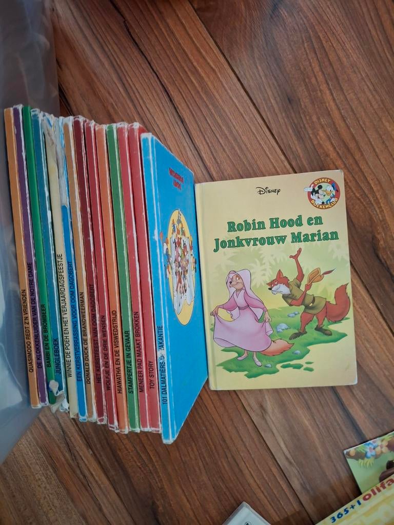Disney boekjes, Ophalen of Verzenden, Overige figuren, Zo goed als nieuw, Overige typen