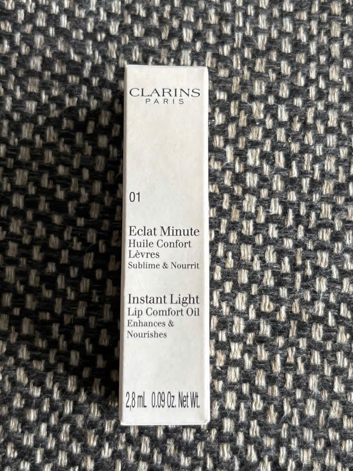 Clarins Instant Light Lip Comfort Oil - 01, Ophalen of Verzenden, Nieuw, Lippen, Overige typen