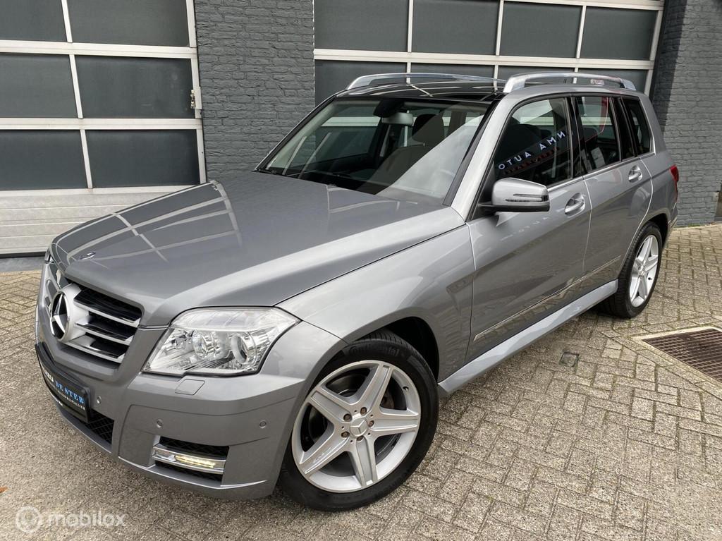 Mercedes GLK-klasse 300 AMG 4-Matic CAMERA/NAVI/PANO/PDC, Automaat, Gebruikt, Zwart, 2000 kg