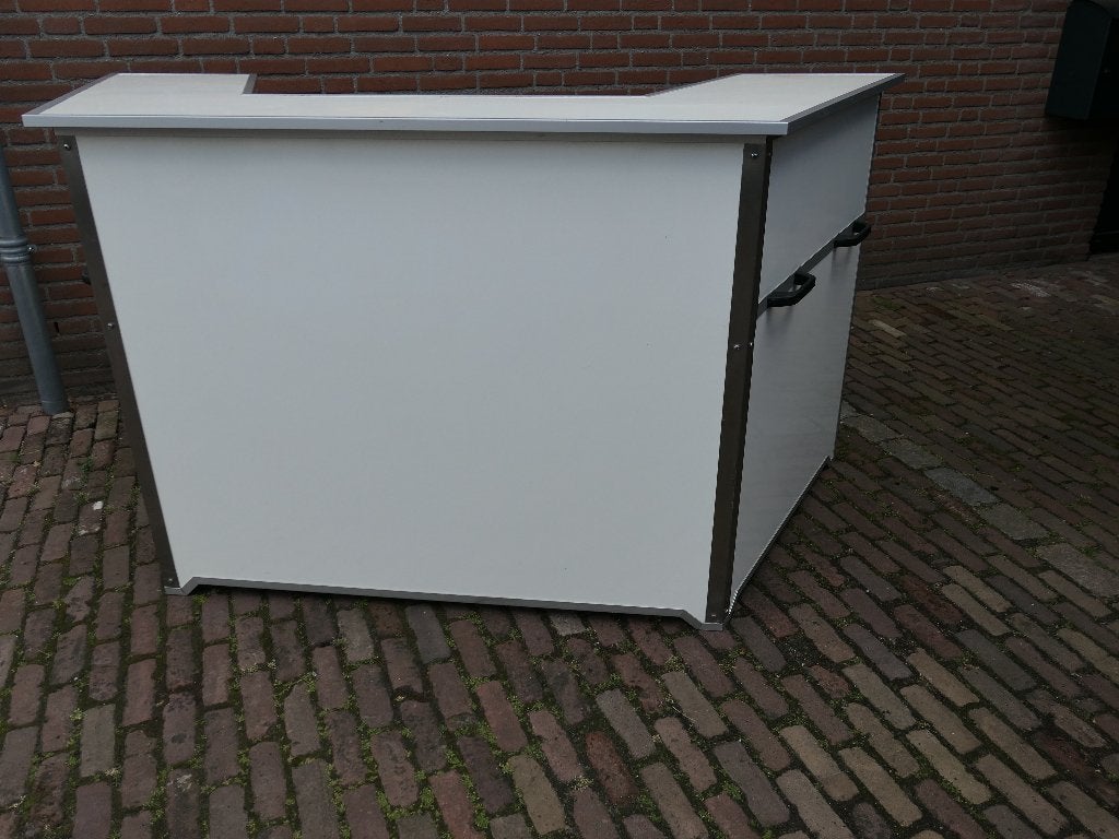 dj booth beursbalie beursmeubel presentatiebalie infobalie, Muziek en Instrumenten, Ophalen, Gebruikt, Dj-set, Overige merken