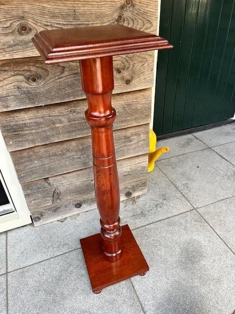 Pedestal 19e eeuw (walnoot), Antiek en Kunst, Ophalen