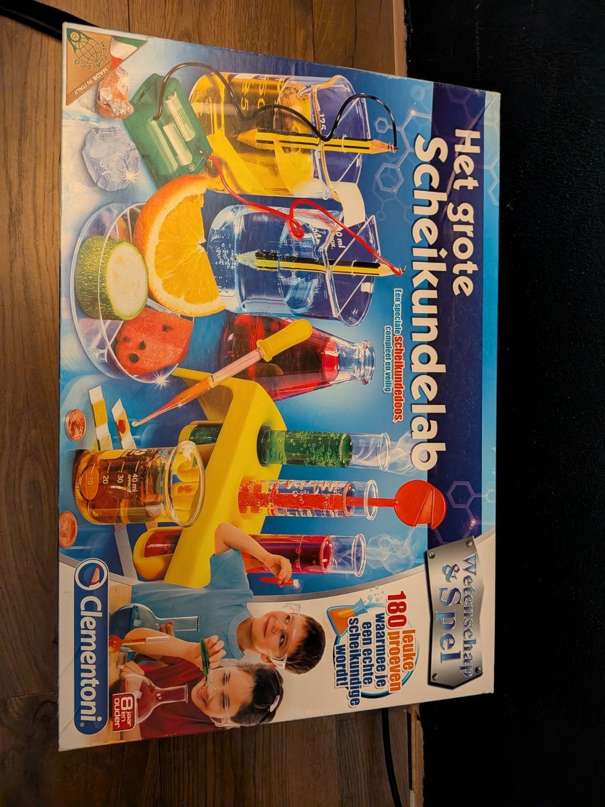 Clementoni Het Grote Scheikundelab - Wetenschap & Spel, Ophalen of Verzenden, Zo goed als nieuw, Ontdekken