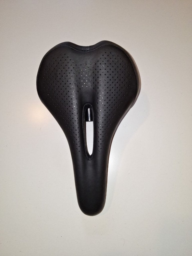Bontrager Sport fietszadel – zwart – zo goed als nieuw, Fietsen en Brommers, Ophalen of Verzenden, Zo goed als nieuw, Zadel, Bontrager