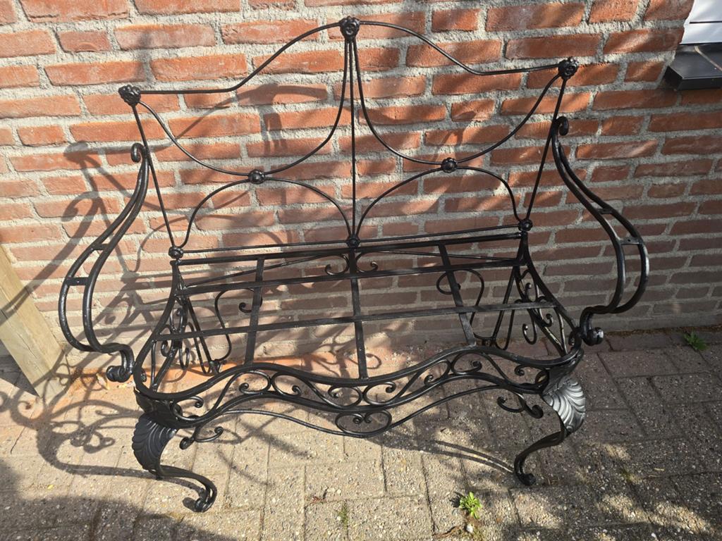 Mooie gietijzeren bankje, Ophalen, Zo goed als nieuw, Metaal