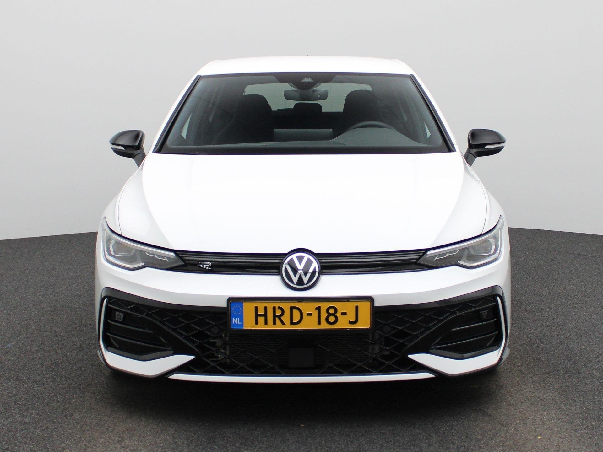 Volkswagen Golf 1.5 eTSI R-Line Edition | 116 PK | Demo | Au, 12 maanden, Stof, 1498 cc, 116 pk