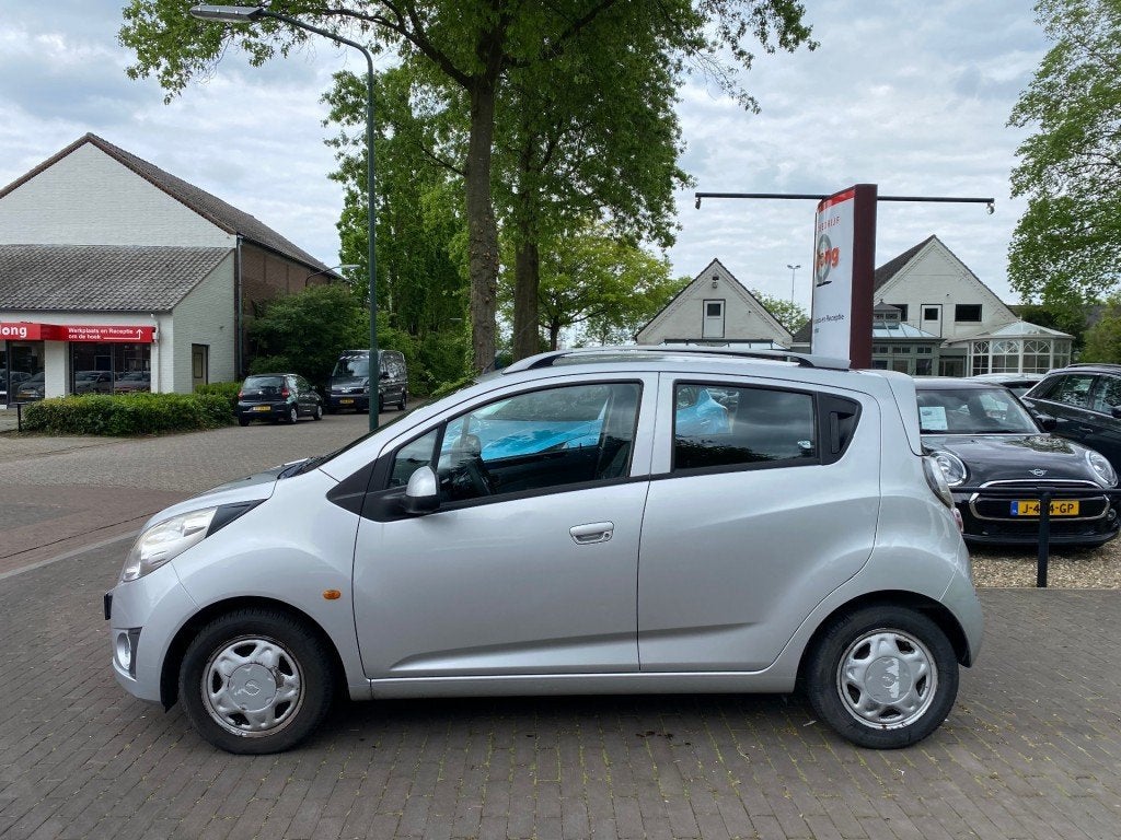 Chevrolet SPARK 1.0 16V LT 5-DEURS / AIRCO / ELEK. RAMEN / R, Auto's, Chevrolet, Voorwielaandrijving, Gebruikt, 4 cilinders, 68 pk