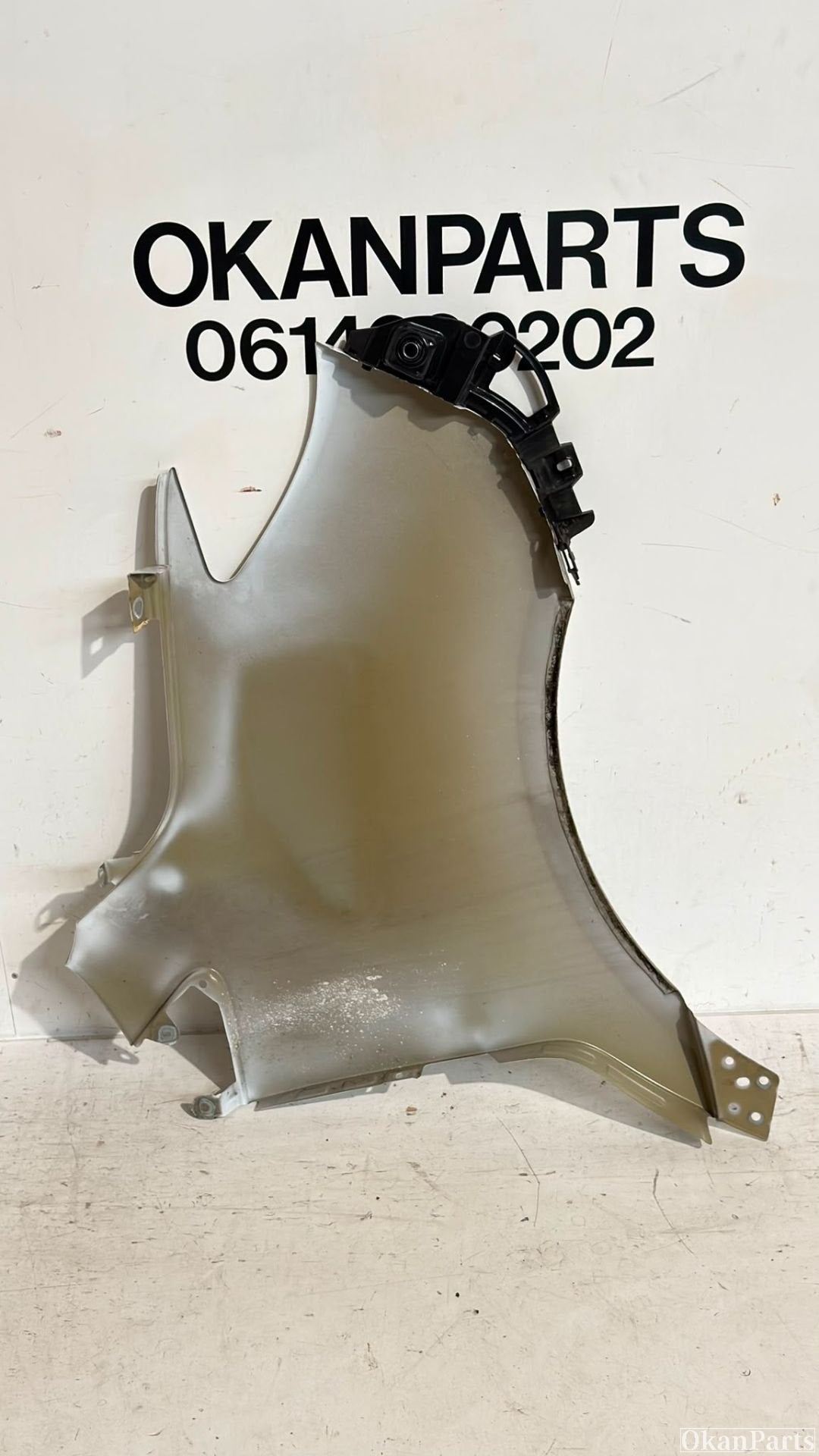 Mercedes-Benz Sprinter W907 W910 zijscherm voorscherm links, Gebruikt, Mercedes-Benz AG, Mercedes-Benz, Voor