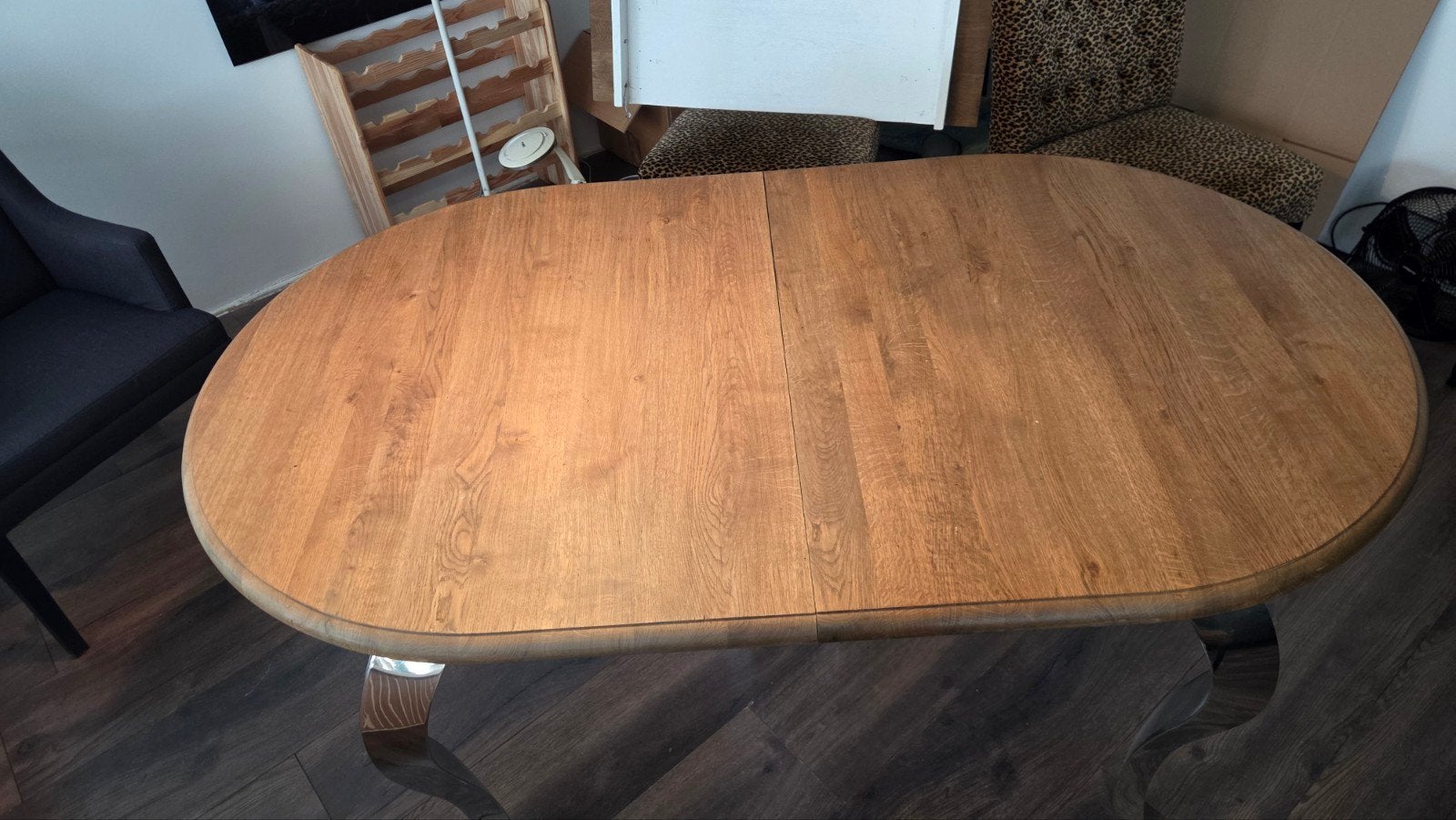 Foto 2 van Uitschuifbare eettafel ovaal eikenhout