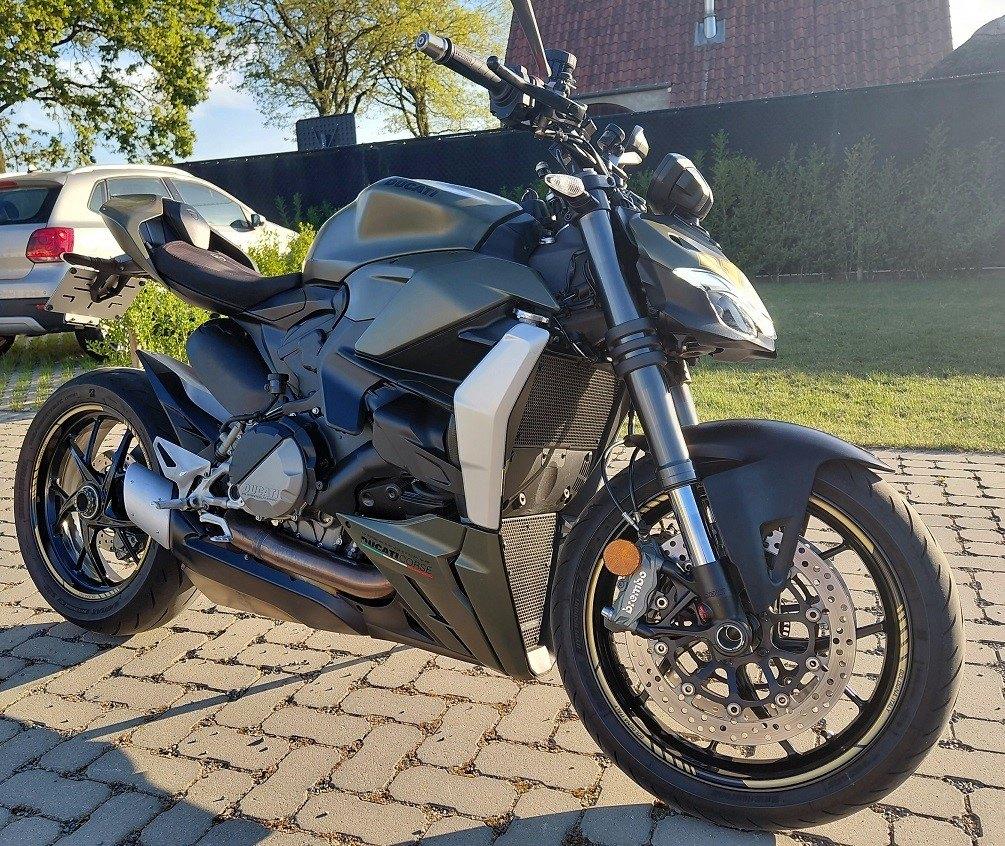 ducati streetfighter v2 =belgische motor 100pk papieren, Motoren, Motoren | Ducati, Particulier, Naked bike, meer dan 35 kW, 2 cilinders