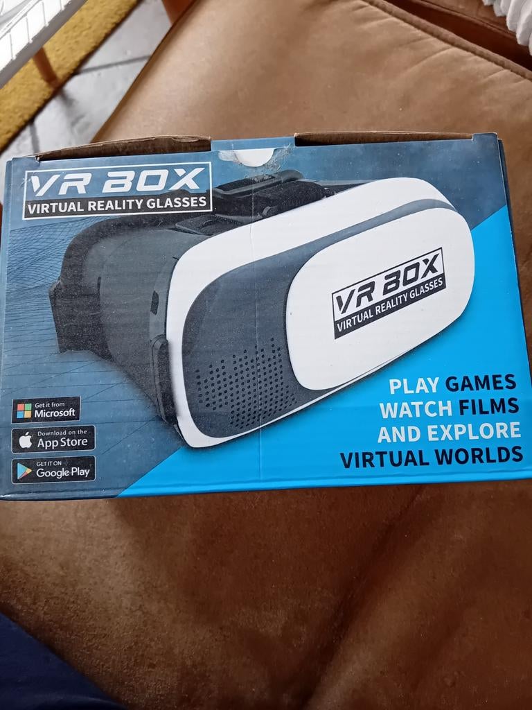 VR box VR bril om je smartphone in te doen, Ophalen of Verzenden, Zo goed als nieuw, VR-bril, Telefoon