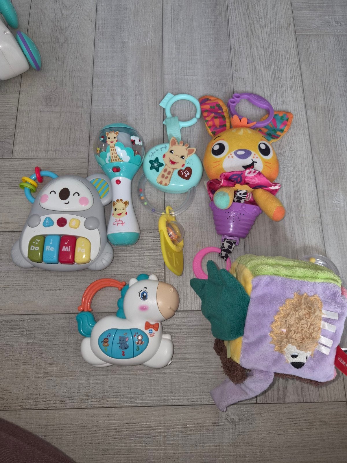 Baby speelgoed set: rammelaars, knuffel en meer, Ophalen of Verzenden, Gebruikt, Overige typen, Met licht