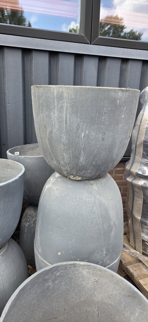 SALE! Partijtje grijze ronde bloempotten Ø52x40 OP=OP, Tuin en Terras, Ophalen, Overige materialen, Gebruikt, 40 cm of meer