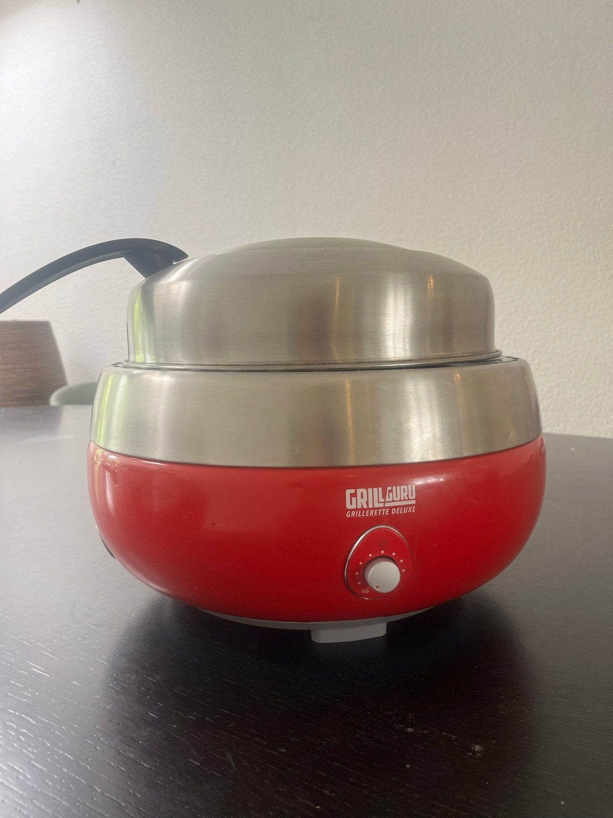 Grill Guru Grillettie Deluxe - Compacte Tafelbarbecue, Ophalen, Zo goed als nieuw