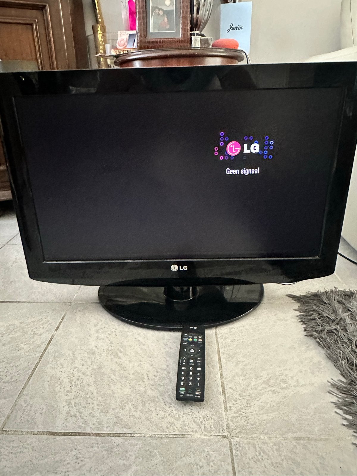 LG TV 26 inch met afstandsbediening, Audio, Tv en Foto, Televisies, Ophalen, Gebruikt, LG, 60 tot 80 cm