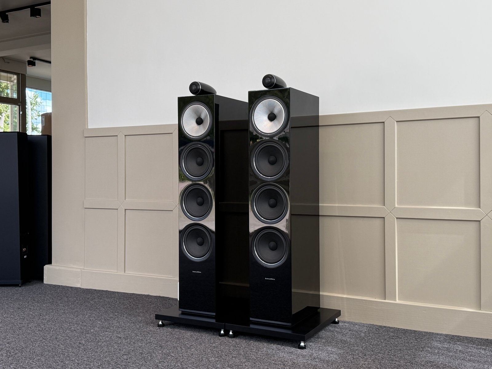 B&W 702 S2 + Soundcare Superspikes, Audio, Tv en Foto, Luidsprekers, 150 watt of meer, Speakerset, Ophalen of Verzenden, Zo goed als nieuw