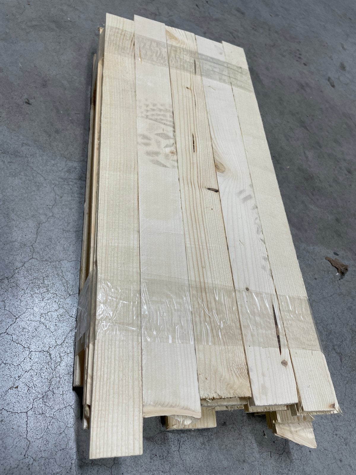 Aanmaakhout, Doe-het-zelf en Verbouw, Ophalen, Minder dan 25 mm, Nieuw, Plank