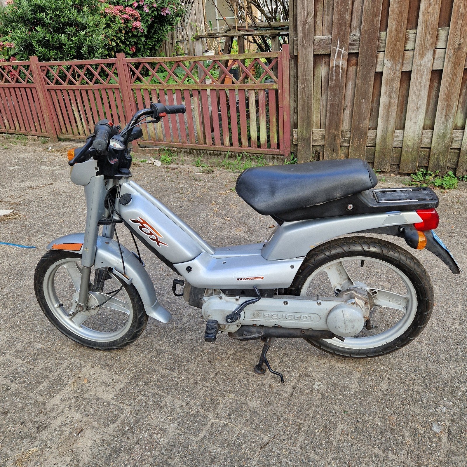 Peugeot fox  blauw kenteken goed staat, Ophalen