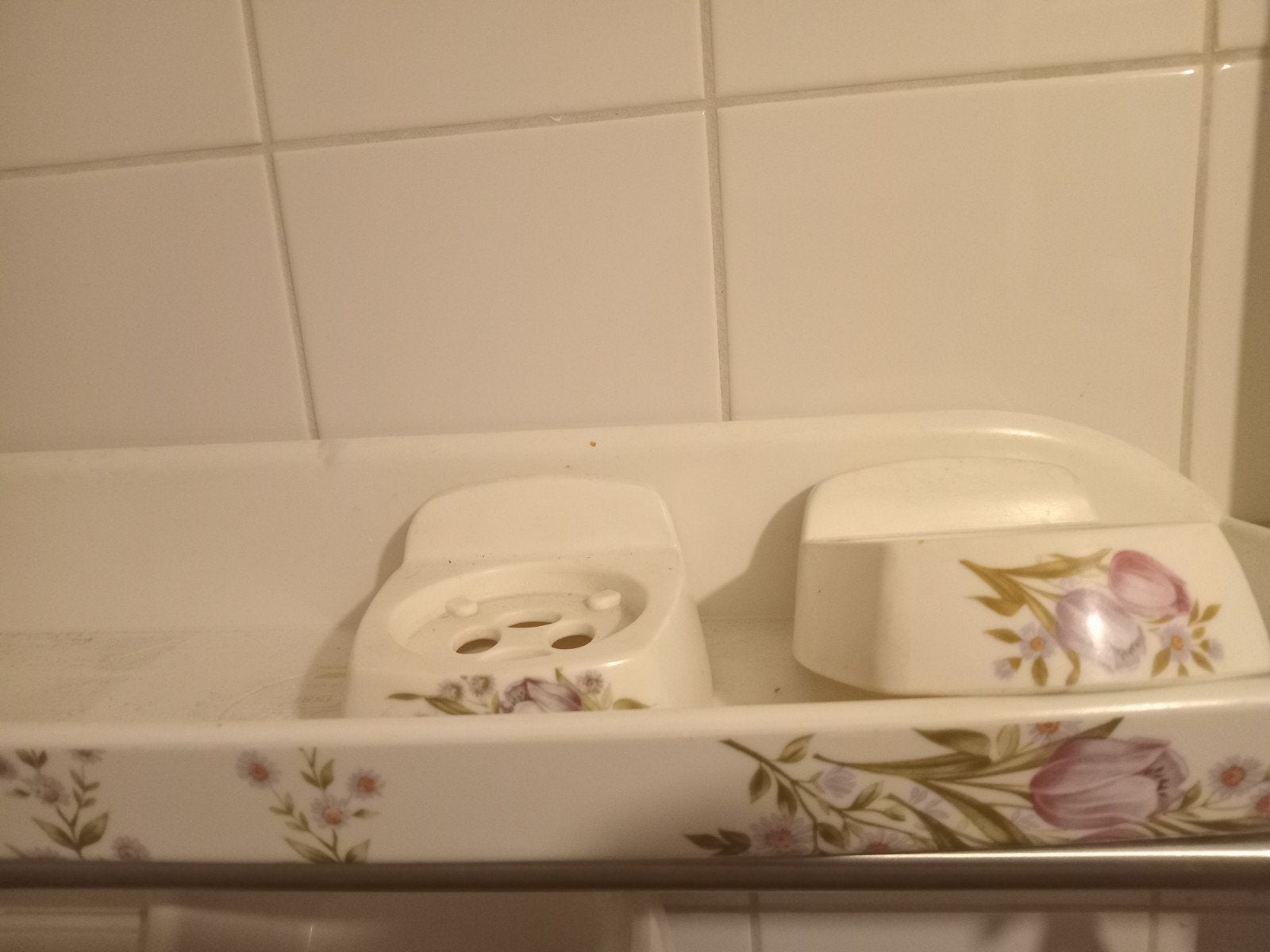 Caravan badkamer set: wc rolhouder, handdoekenhouder, kastje, Caravans en Kamperen, Ophalen, Gebruikt