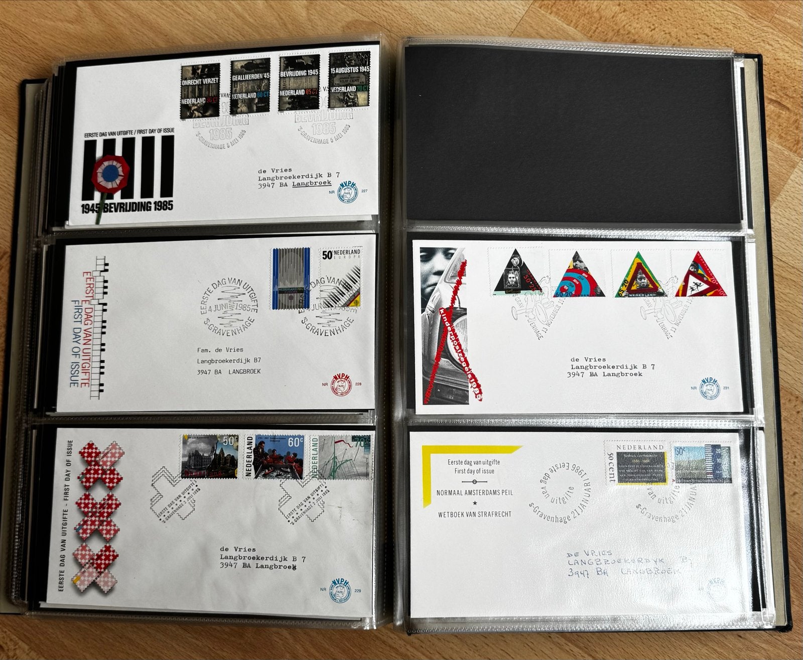DAVO Album Eerste Dag Enveloppen Nederland 1965-1986 + Israë, Postzegels en Munten, Postzegels | Eerstedagenveloppen, Ophalen