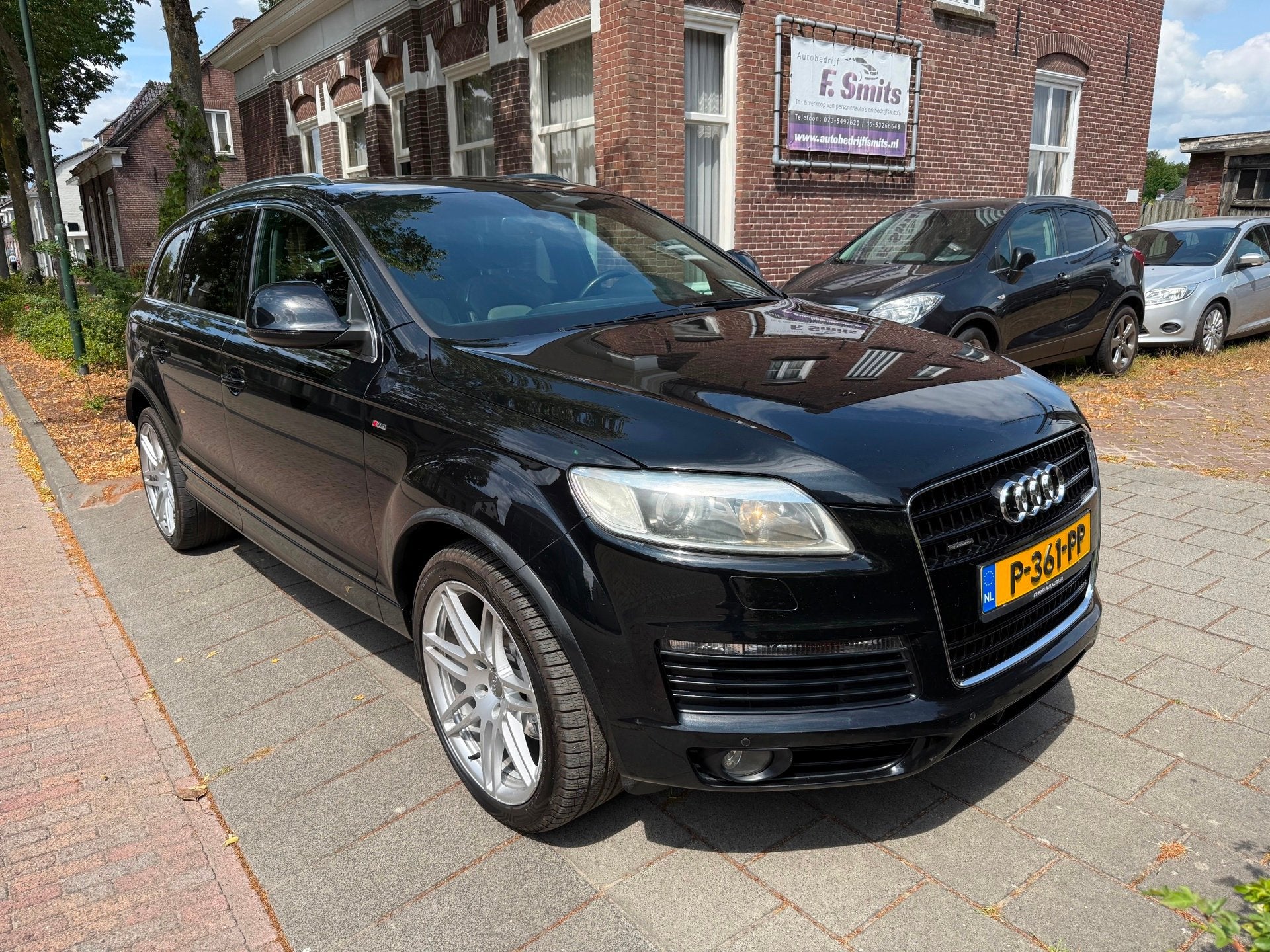 Audi Q7 4.2 FSI quattro 5+2 PANO ADAPTIEF COURSE LUCHTVERING, Auto's, Audi, Automaat, Dealer onderhouden, Gebruikt, 2245 kg