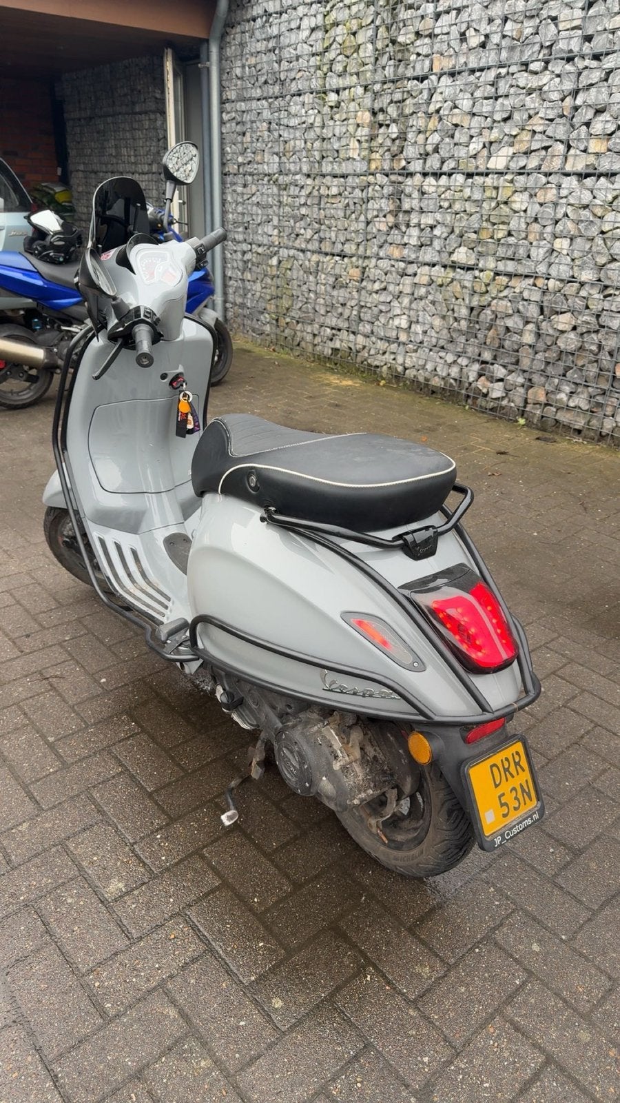 Vespa sprint 2018 (akrapovic), Ophalen, Zo goed als nieuw, Benzine, Overige modellen
