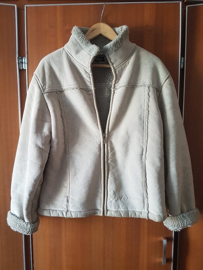 Jas maat 38 Imitatie schapenvacht, Kleding | Dames, Jassen | Winter, Ophalen of Verzenden, Nieuw, Maat 38/40 (M), Zwart