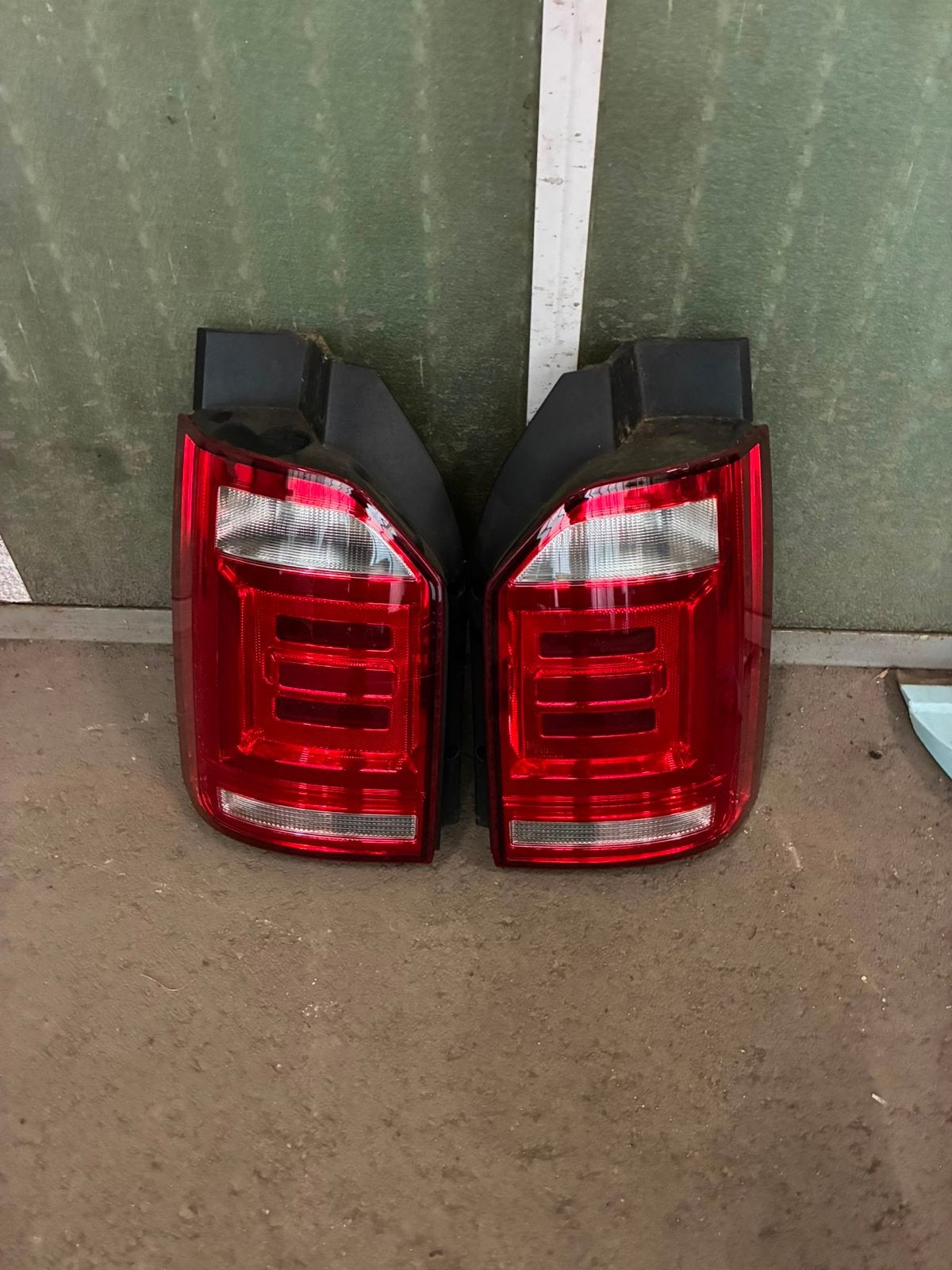 Led Achterlichten VW Transporter T6.1 (set) met klep, Auto-onderdelen, Verlichting, Ophalen, Gebruikt, Volkswagen
