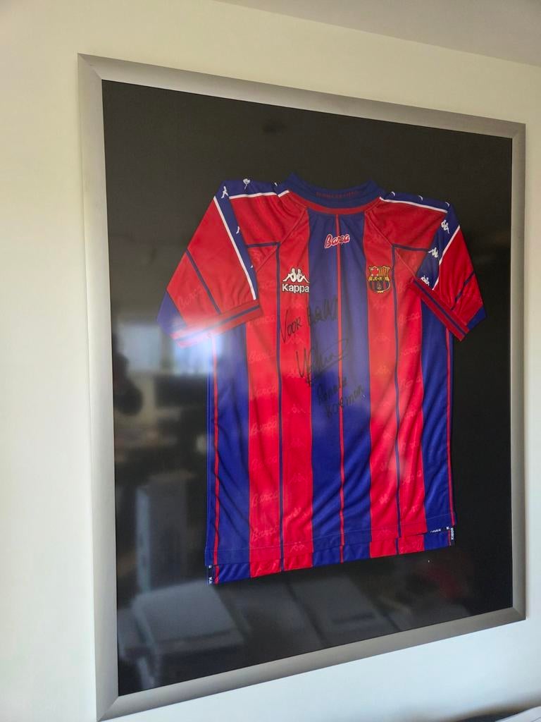 Gesigneerd barcelona shirt door Ronald Koeman, Ophalen of Verzenden
