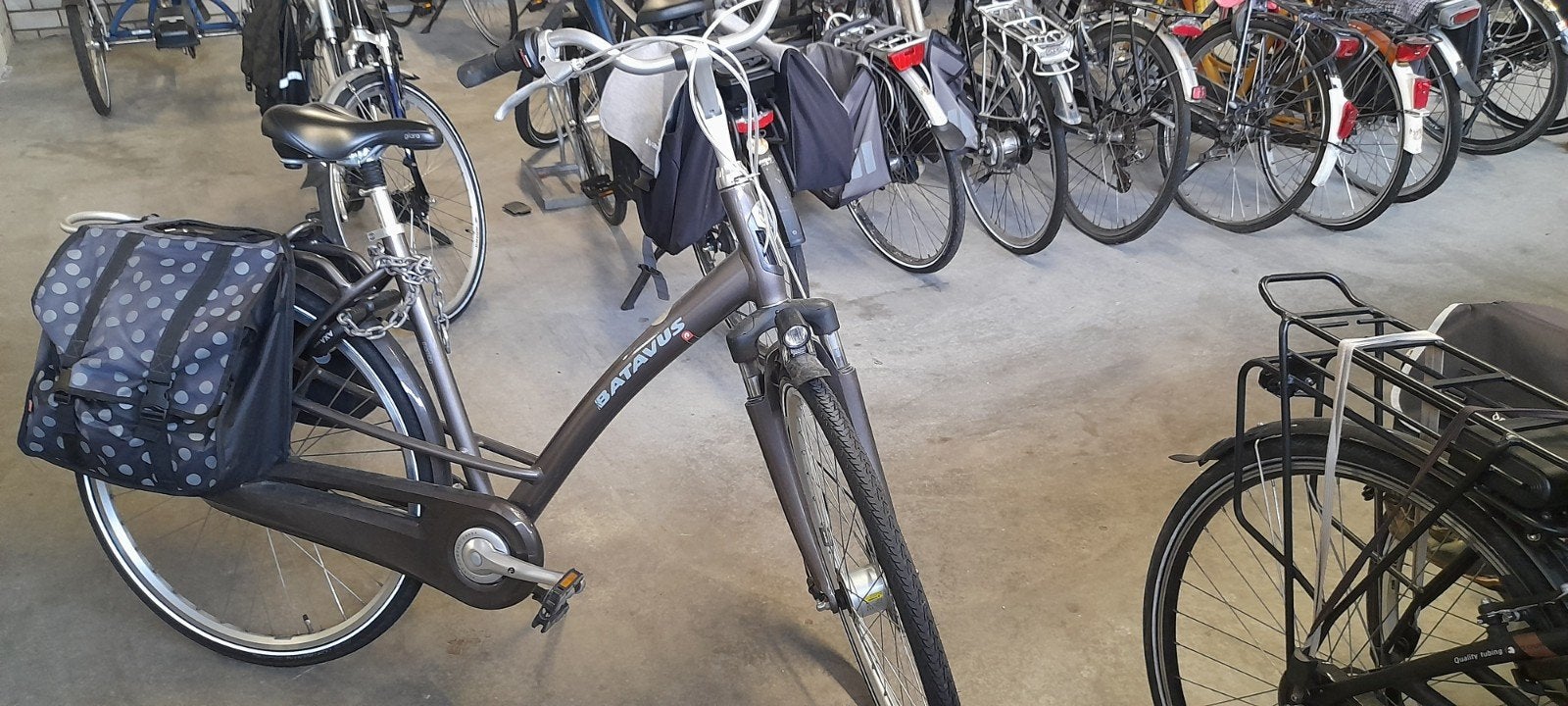 batavus damesfiets, Fietsen en Brommers, Ophalen, Gebruikt, Batavus, Versnellingen