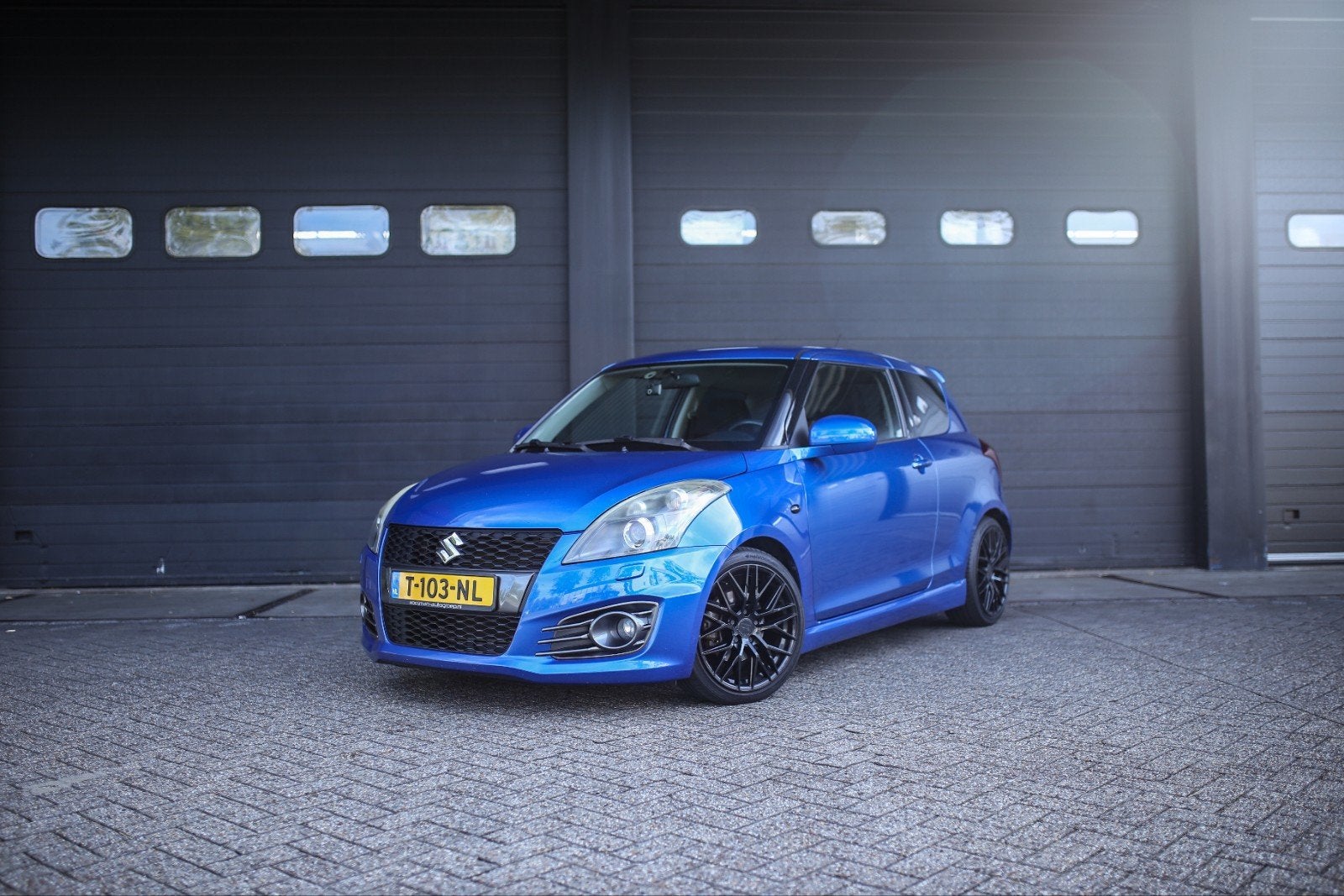 Suzuki Swift 1.6 3D Sport 2012 Blauw, Auto's, Voorwielaandrijving, Zwart, 4 cilinders, Handgeschakeld