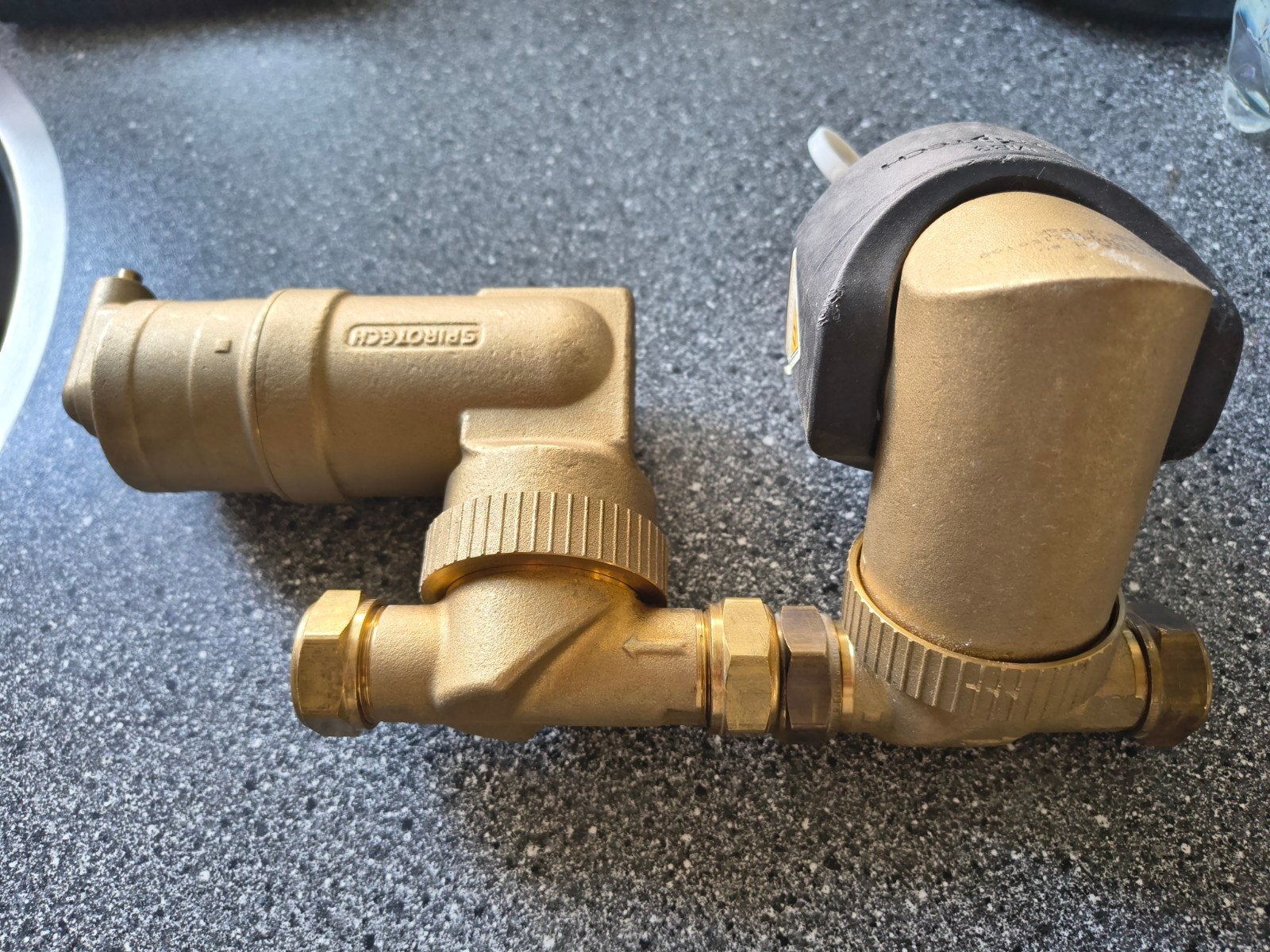 Spirotech vuilafscheider en ontluchter 22mm, Doe-het-zelf en Verbouw, Ophalen of Verzenden, Minder dan 60 cm, Overige typen, Minder dan 30 cm