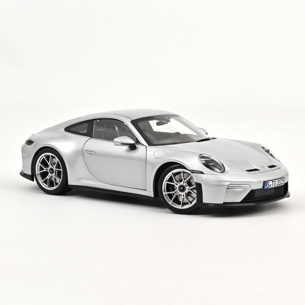 Porsche 911 GT3 w/Touring Pack 2025 zilver 1/18 NOREV 187002
