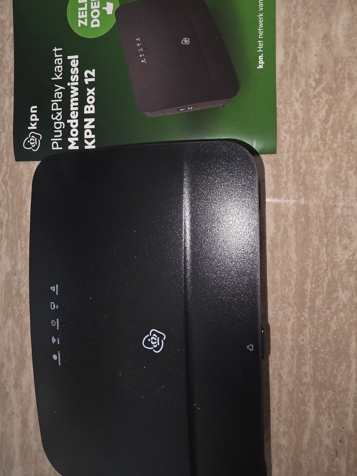 KPN ROUTER/MODEM BOX 12 SAGEMCOM, Computers en Software, Routers en Modems, Ophalen of Verzenden, Zo goed als nieuw, Router met modem