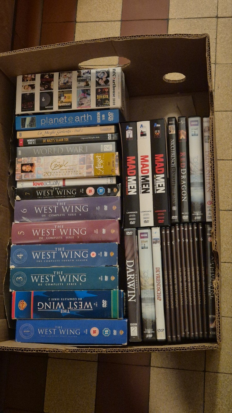 Grote collectie DVD's: The West Wing, Mad Men, Planet Earth, Ophalen, Seizoen 6, Vanaf 12 jaar, Gebruikt