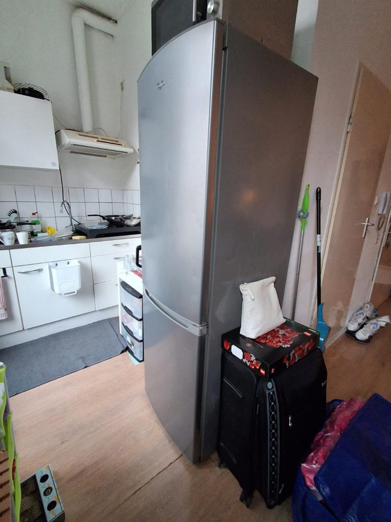 Used fridge, Witgoed en Apparatuur, Koelkasten en IJskasten, 200 liter of meer, Ophalen, Met vriesvak, 160 cm of meer