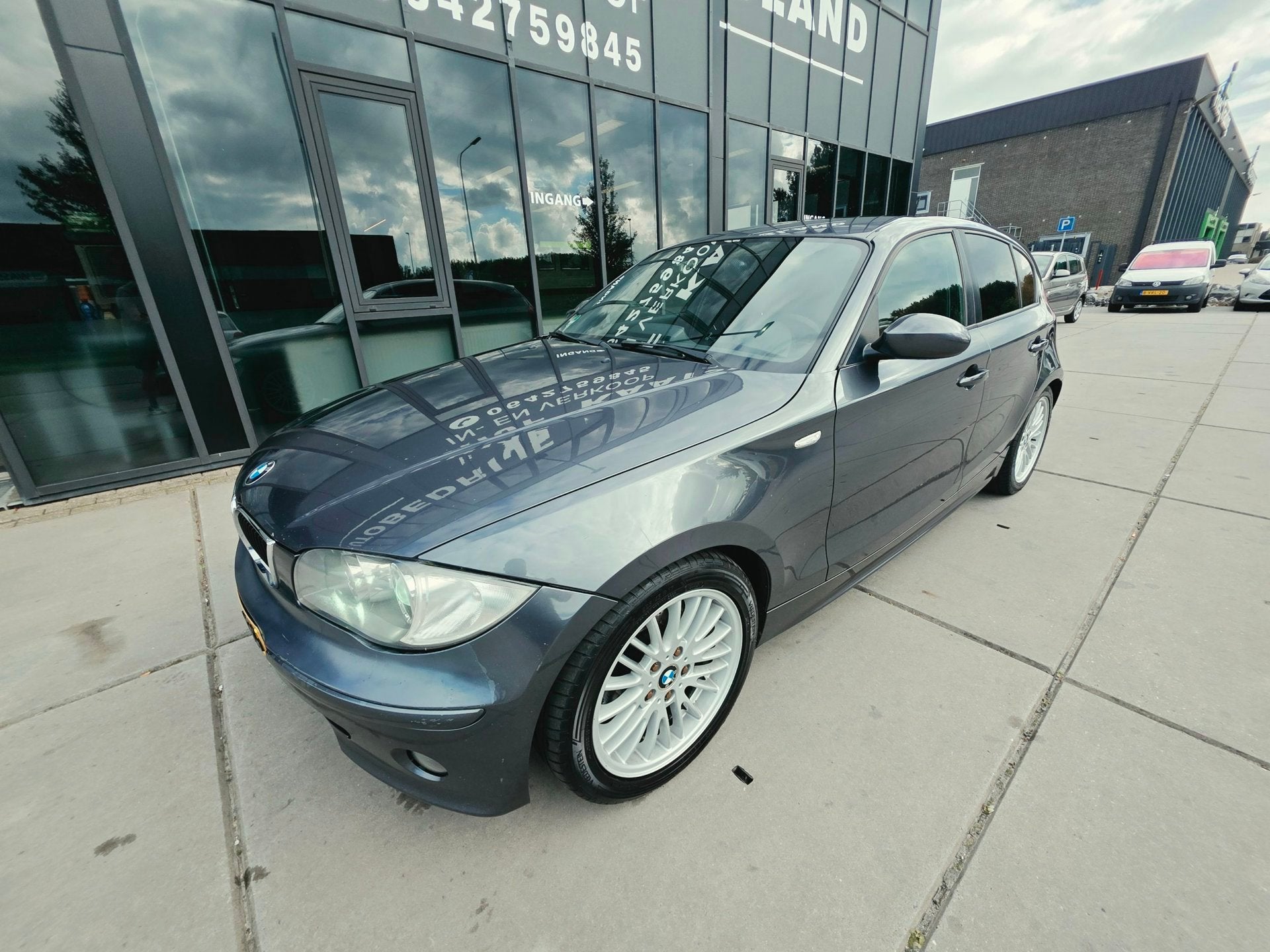 BMW 1-serie 120d Graphite - Leer - Navi - Cruise -, Auto's, 1-Serie, Achterwielaandrijving, 4 cilinders, 163 pk