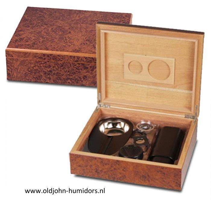 MERK HUMIDOR STARTSET GIFTSET ASBAK LEREN KOKER KNIPPER  h75, Verzamelen, Rookartikelen, Aanstekers en Luciferdoosjes, Nieuw, Tabaksdoos of Verpakking