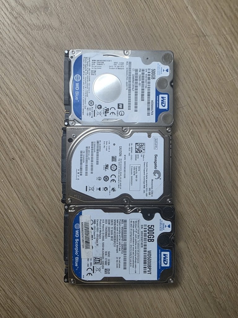 3x 2.5" Laptop HDD – 500GB Seagate & WD Blue SATA, Computers en Software, Harde schijven, Ophalen of Verzenden, Zo goed als nieuw