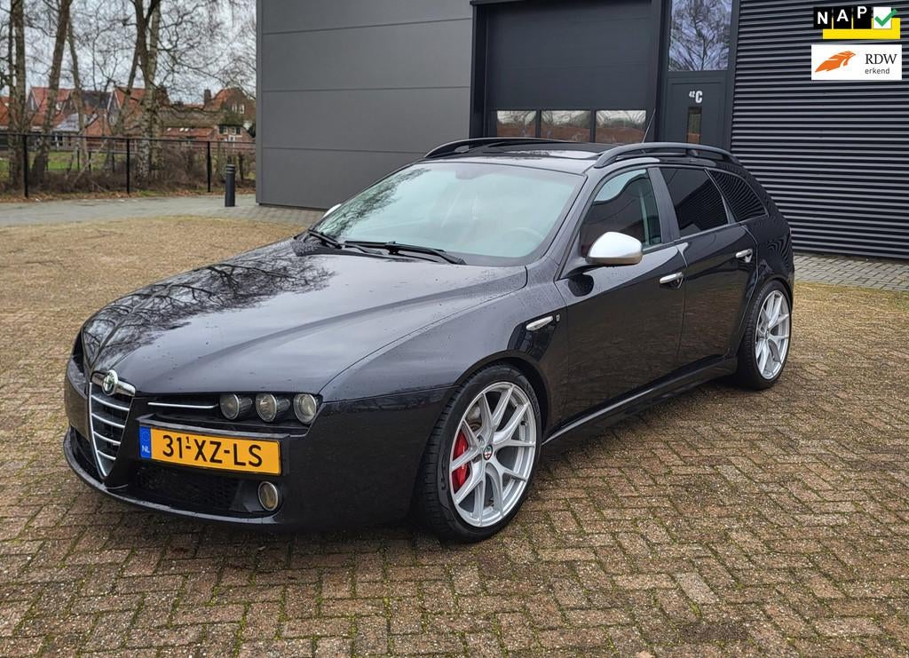 Alfa Romeo 159 Sportwagon 3.2 JTS Q4 TI H6,NAP,Full option!, Auto's, 3195 cc, Zwart, Handgeschakeld, Vierwielaandrijving
