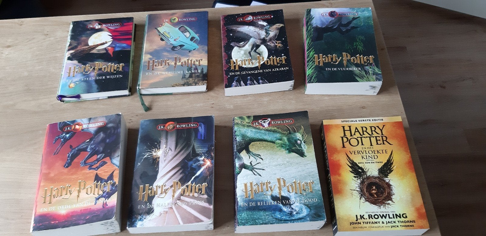 Harry Potter Complete Serie (Deel 1 & 2 Hardcover), Boeken, Fantasy, Gelezen, Ophalen of Verzenden
