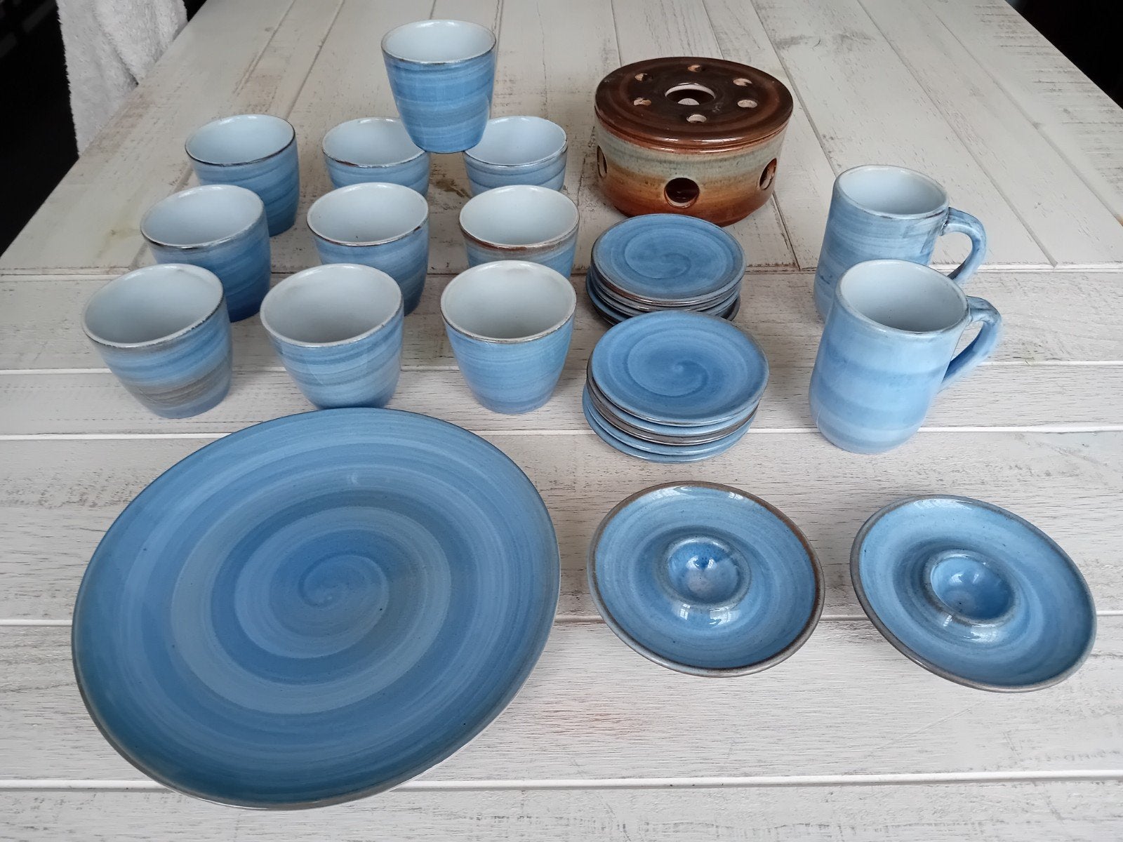 Blauw Volendams aardewerk Volendams servies zelden gebruikt., Huis en Inrichting, Keuken | Servies, Zo goed als nieuw, Kop(pen) en/of Schotel(s)